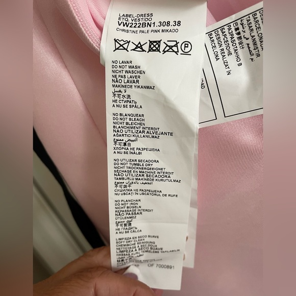 Vera Wang Bride Christine satin,  waist cut-outs gown, pale pink - Picture 11 of 16